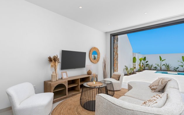 Obra nueva - Villa - Los Alcázares