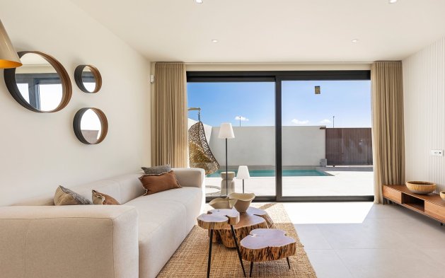 Obra nueva - Villa - Los Alcázares