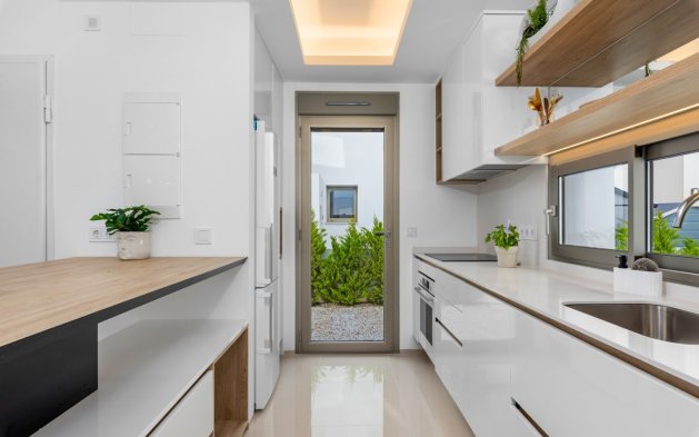 Obra nueva - Villa - Los Alcázares