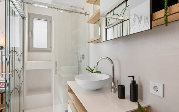 Obra nueva - Villa - Los Alcázares