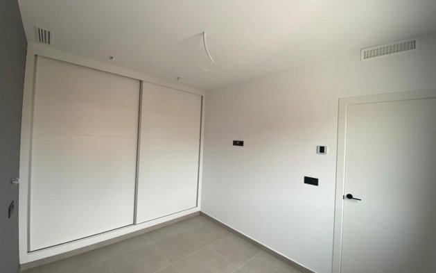 Obra nueva - Villa - Los Alcázares