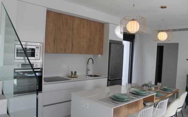 Nauja statyba - Vila - Roldán