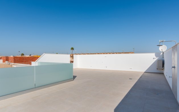 Obra nueva - Villa - Los Alcázares