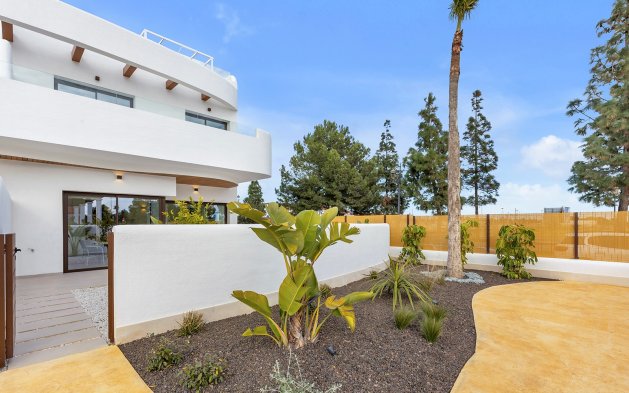 Obra nueva - Villa - Los Alcázares