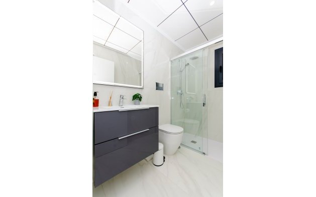 Obra nueva - Villa - Orihuela Costa