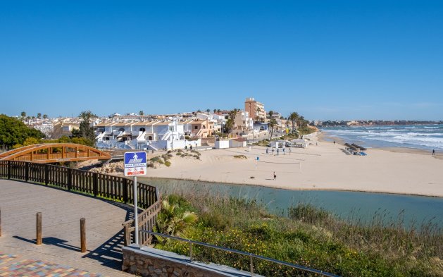 Resale - Bungalow - Pilar de la Horadada - Mil Palmeras