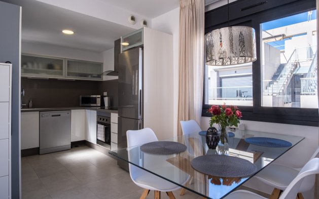 Resale - Bungalow - Pilar de la Horadada - Mil Palmeras