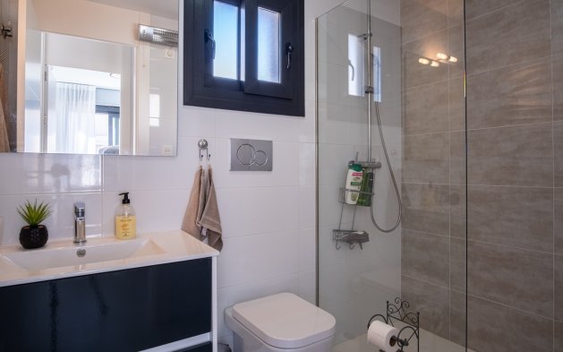 Resale - Bungalow - Pilar de la Horadada - Mil Palmeras