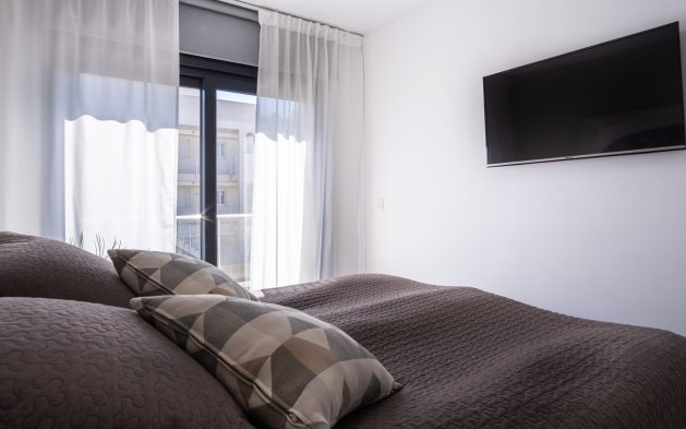 Resale - Bungalow - Pilar de la Horadada - Mil Palmeras