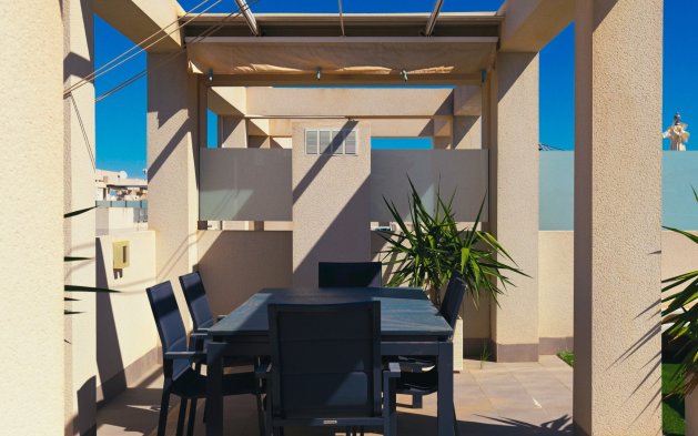 Resale - Bungalow - Pilar de la Horadada - Mil Palmeras