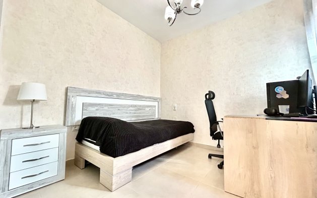 Perpardavimas - Dvipusis - Orihuela Costa - Los Dolses