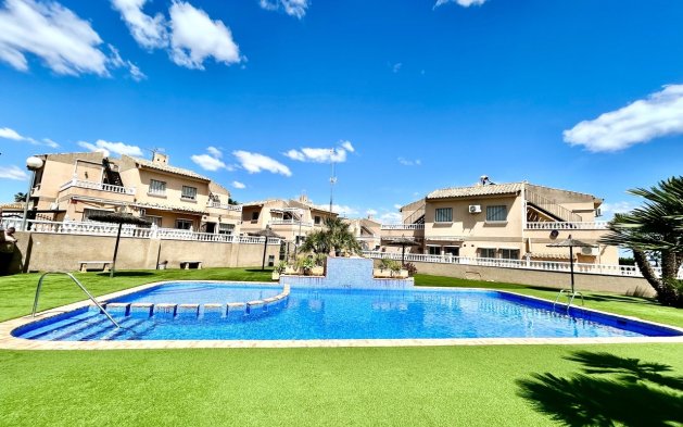 Resale - Apartment / flat - Orihuela Costa - Villamartín