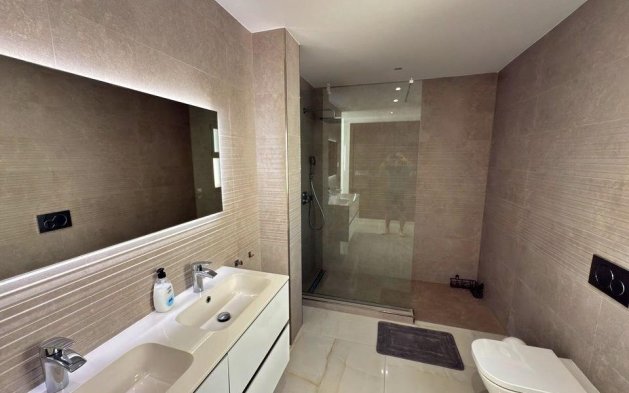 Resale - Villa - Orihuela Costa - Villamartín