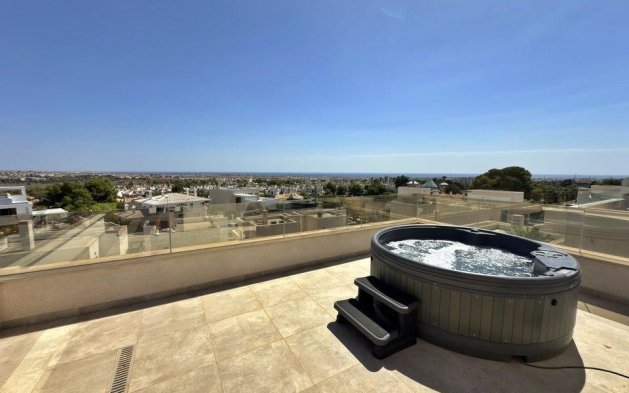 Resale - Villa - Orihuela Costa - Villamartín