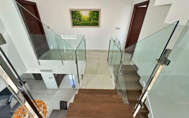 Resale - Villa - Orihuela Costa - Villamartín