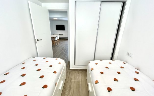 Resale - Villa - Orihuela Costa - Villamartín