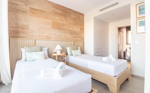Resale - Townhouse - Santiago de la Ribera - zona san blas