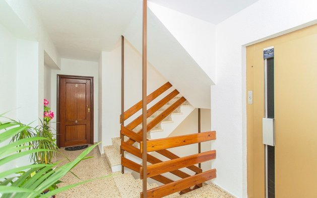 Resale - Apartment / flat - Torrevieja - Playa del Cura