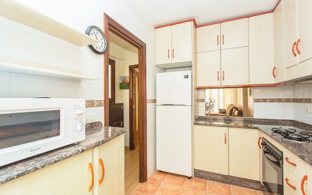 Resale - Apartment / flat - Torrevieja - Playa del Cura