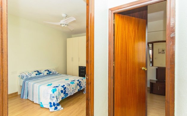 Resale - Apartment / flat - Torrevieja - Playa del Cura