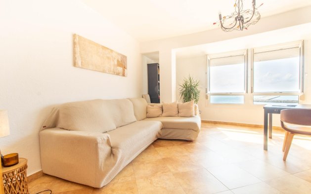 Resale - Apartment / flat - Torrevieja - El Acequión - Los Náufragos
