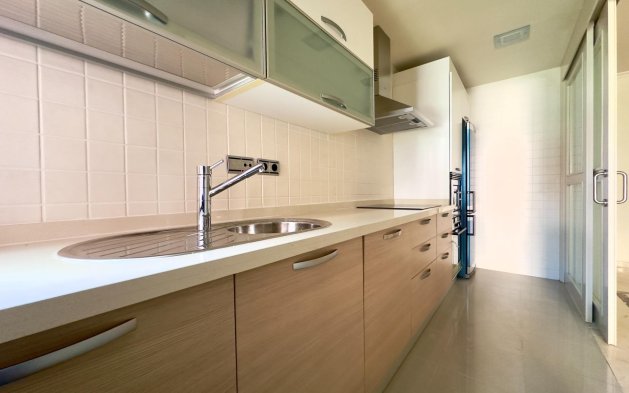 Resale - Apartment / flat - Los Alcázares - Punta Calera