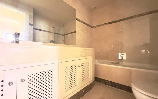 Resale - Apartment / flat - Los Alcázares - Punta Calera
