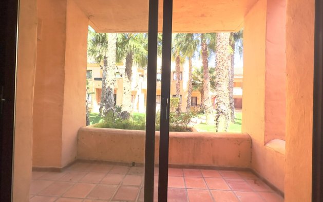 Resale - Apartment / flat - Los Alcázares - Punta Calera