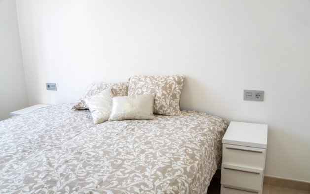 Resale - Bungalow - Pilar de la Horadada - Torre de la Horadada