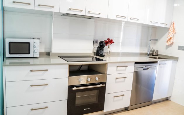 Resale - Bungalow - Pilar de la Horadada - Torre de la Horadada