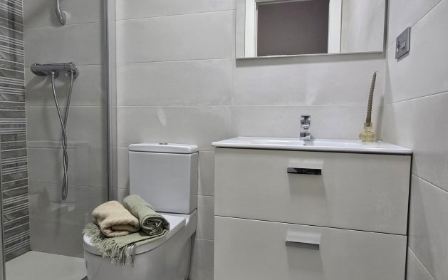 Resale - Bungalow - Pilar de la Horadada - Torre de la Horadada