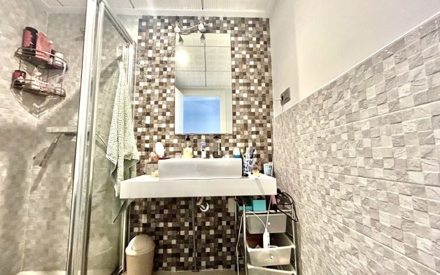 Resale - Apartment / flat - Torrevieja - Punta Prima