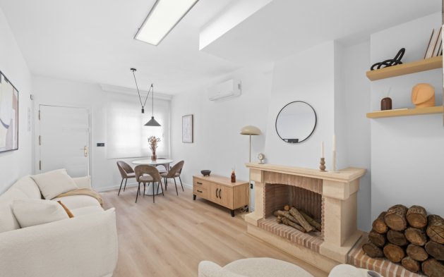 Resale - Townhouse - Orihuela Costa - Villamartín