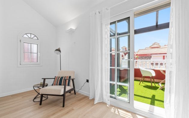 Resale - Townhouse - Orihuela Costa - Villamartín