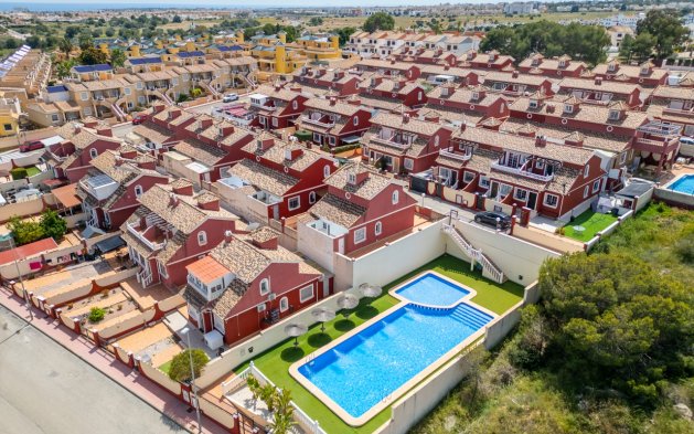 Resale - Townhouse - Orihuela Costa - Villamartín