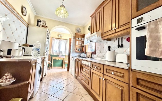 Resale - Villa - Orihuela Costa - La Zenia