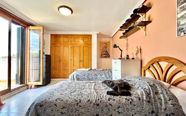 Resale - Villa - Orihuela Costa - La Zenia