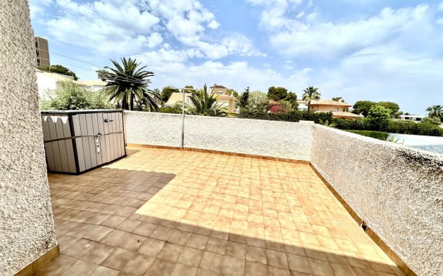 Resale - Villa - Orihuela Costa - La Zenia