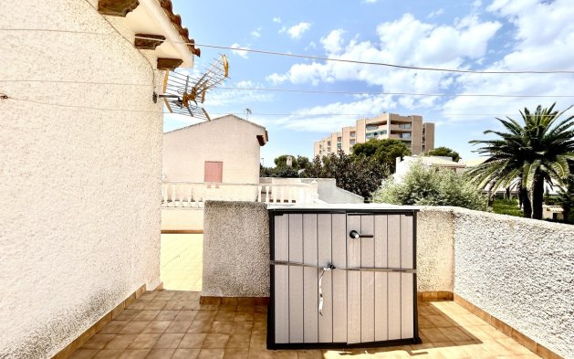 Resale - Villa - Orihuela Costa - La Zenia