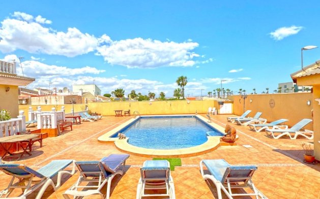 Begagnad - Villa - Torrevieja - Los Balcones - Los Altos 