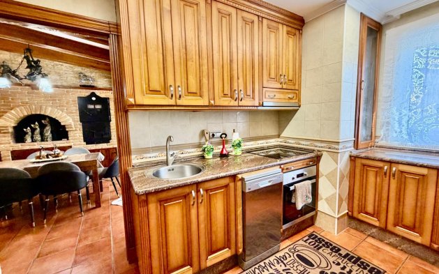 Resale - Villa - Orihuela Costa - La Zenia