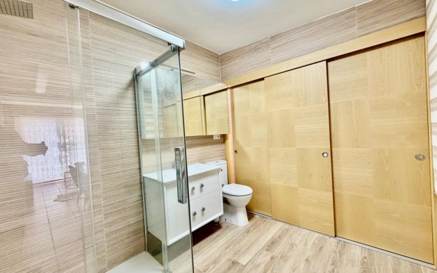 Resale - Villa - Orihuela Costa - La Zenia