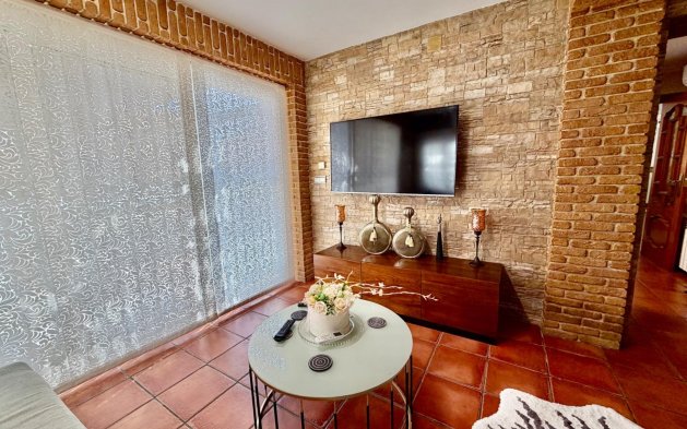 Resale - Villa - Orihuela Costa - La Zenia