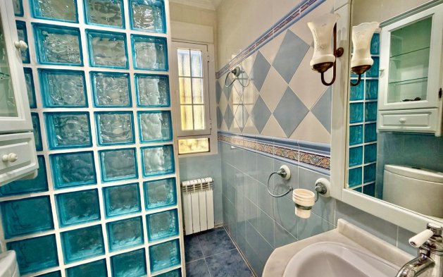 Resale - Villa - Orihuela Costa - La Zenia