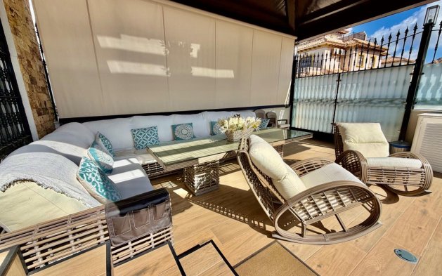 Resale - Villa - Orihuela Costa - La Zenia