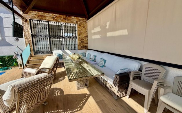 Resale - Villa - Orihuela Costa - La Zenia