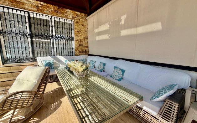 Resale - Villa - Orihuela Costa - La Zenia