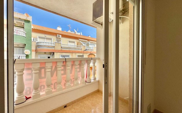 Resale - Apartment / flat - Torrevieja - Centro