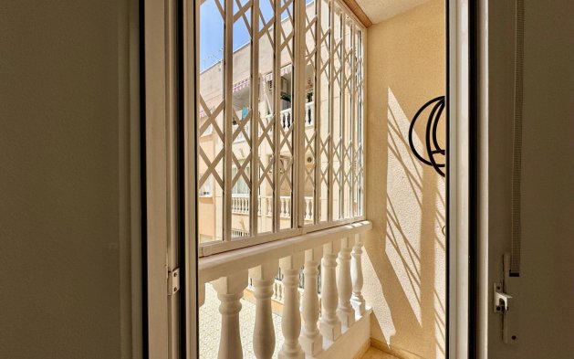 Resale - Apartment / flat - Torrevieja - Centro