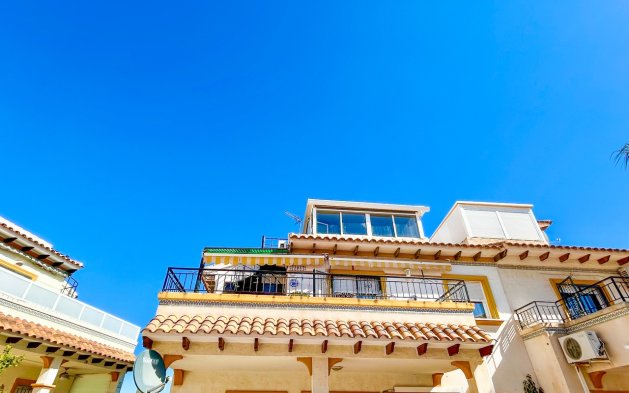 Begagnad - Lägenhet / lägenhet - Torrevieja - Punta Prima